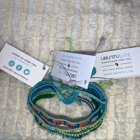 SET OF 4 NEW KENYAN BEADED BRACELETS PEACE LOVE - Picture 7 of 7